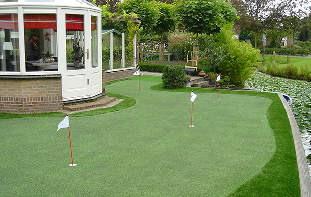 residential putting green